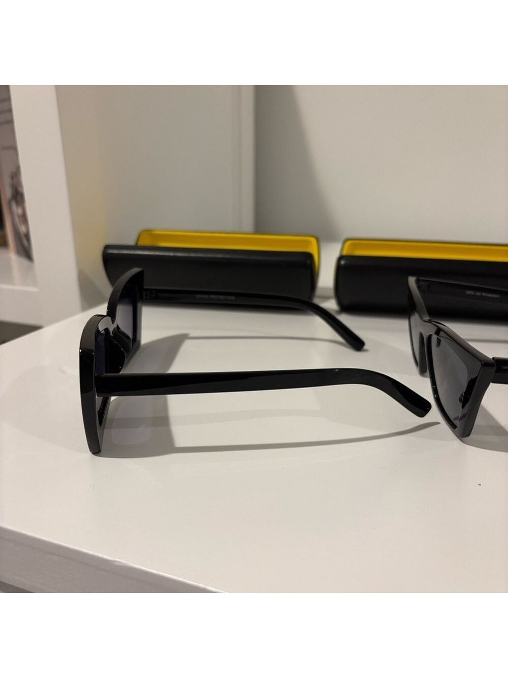Fashion Sunglasses SET OF 3 in cases black - Picture 9 of 13